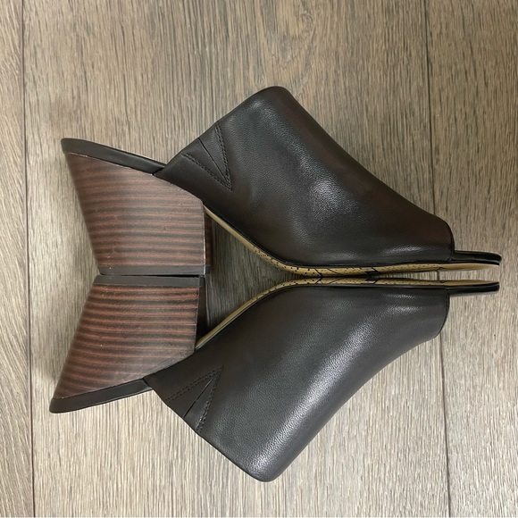 Bella Vita Kathy Open Toe Black Leather Mule Sandals Women Size 8 - Picture 10 of 17